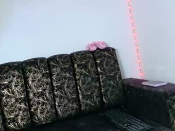 yeii_mega