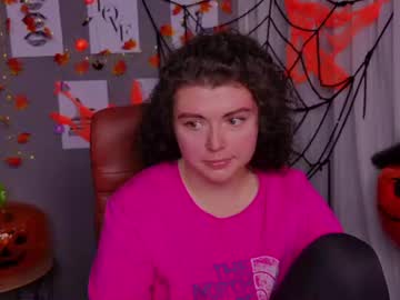 yuliarewis_