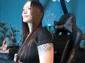 charlotte_whitee1