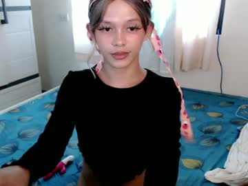 kendra_lunaxx