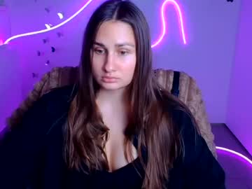 lora_kisses