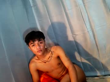 pixie_hugecock