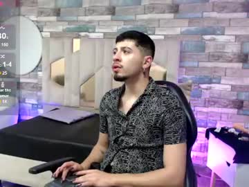 raaven_tay