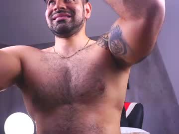 santy_king25