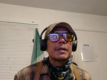 spooky_the_bear1115__