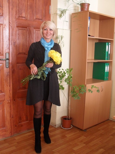 bonde milf with small tits — 54