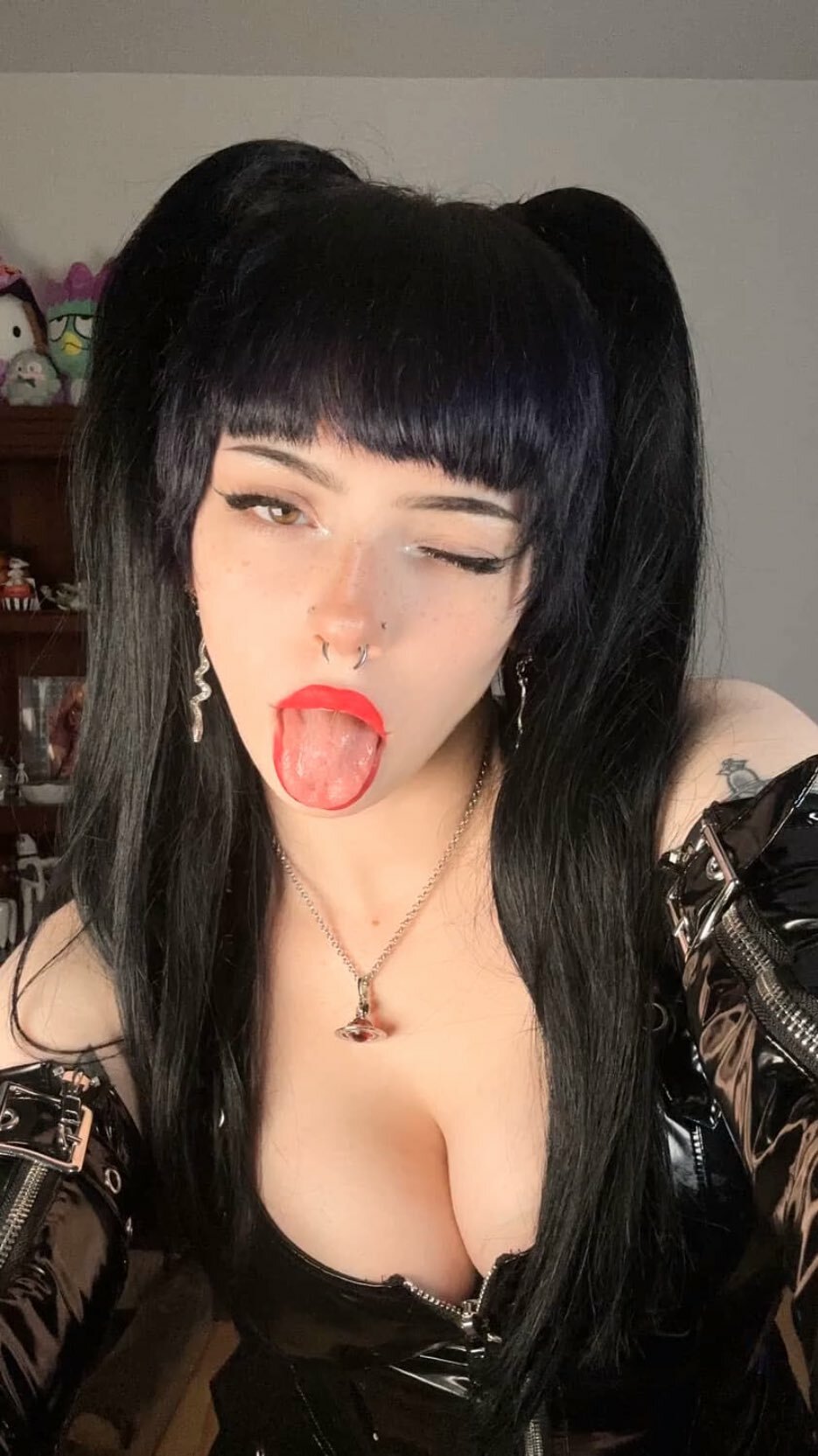 Faces to Cover in Cum — 30