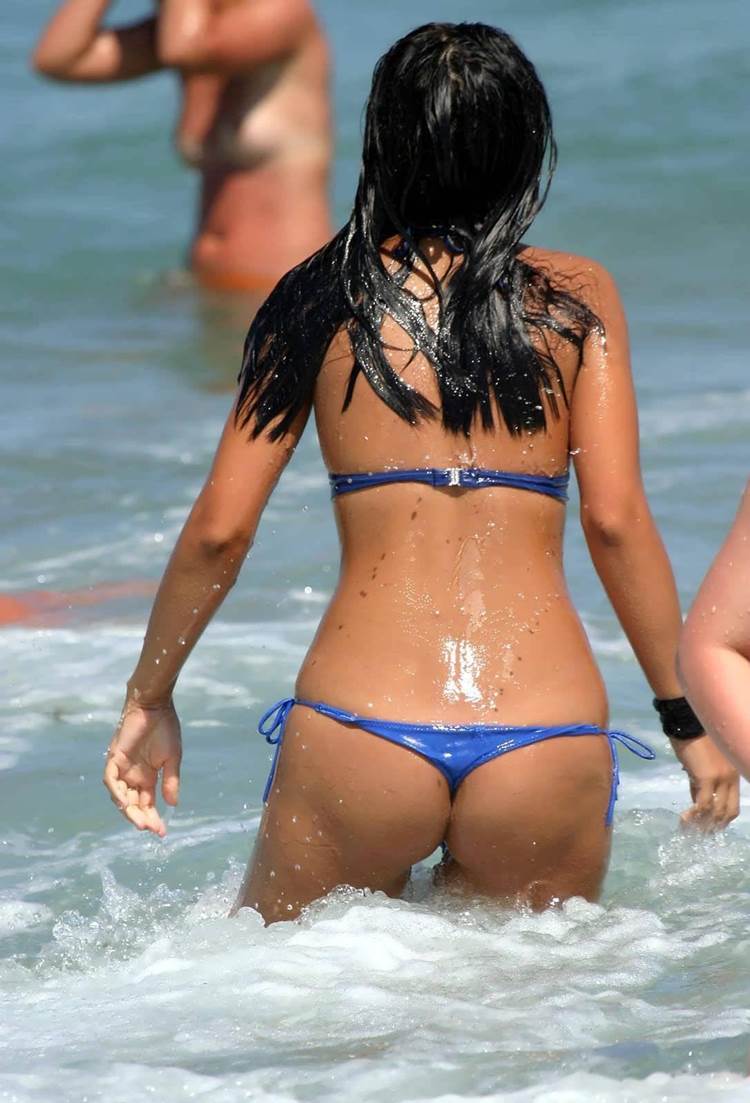 Japanese Bikini Girls — 33