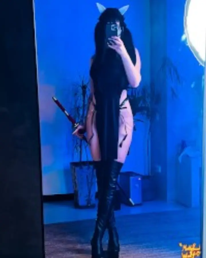 MollyRedWolf Cosplay — 37
